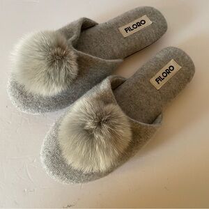 Gray Cashmere Slippers With Pom Pom Size M/L by Filoro
